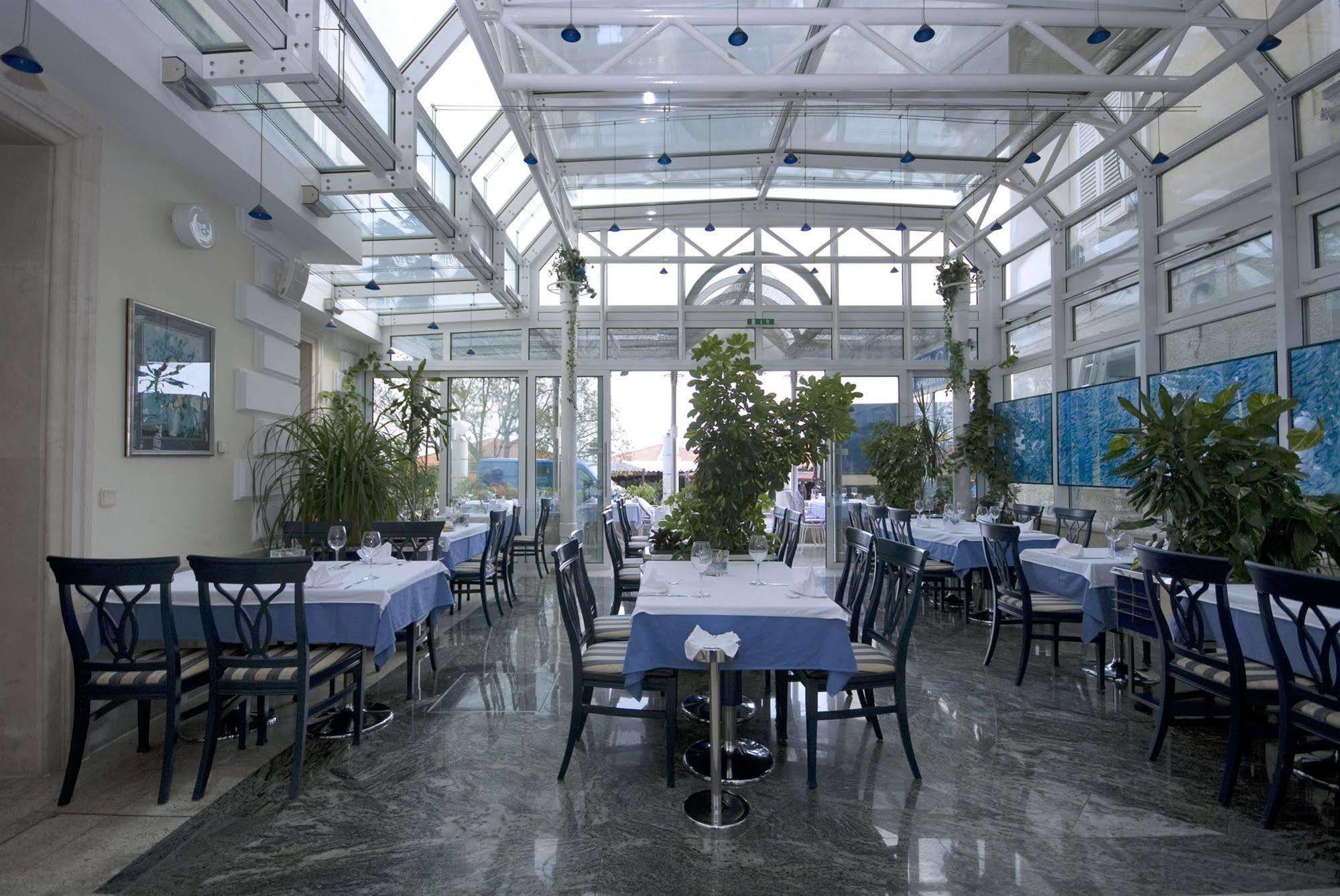 Hotel Galeb Opatija Exterior foto