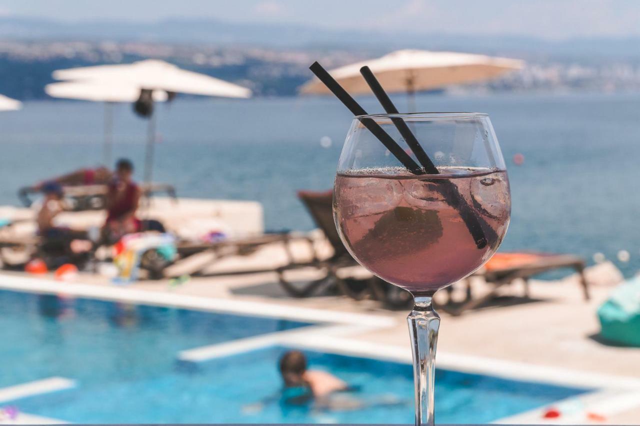 Hotel Galeb Opatija Exterior foto